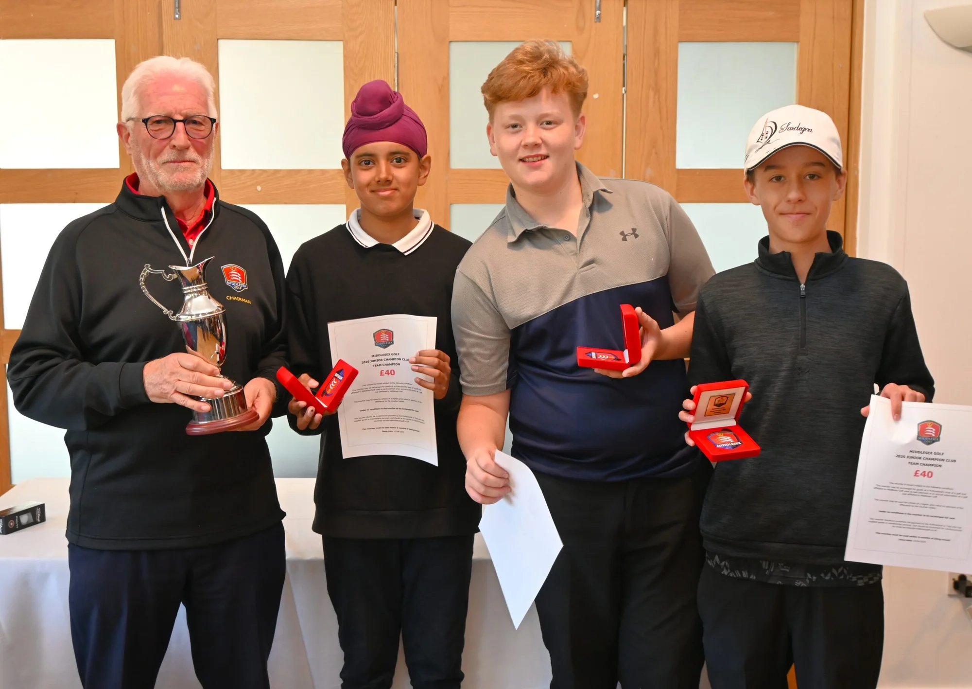 JUNIOR CHAMPION CLUB