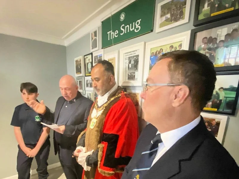 Pinner Hill Open’s Junior Room with Middlesex Support!
